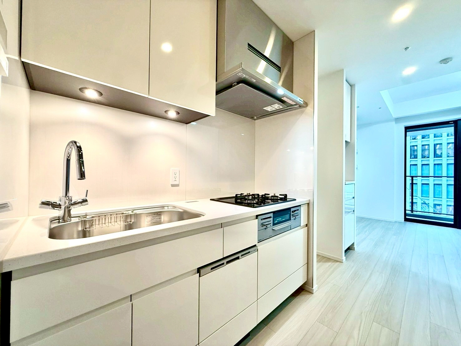 WORLD TOWER RESIDENCE