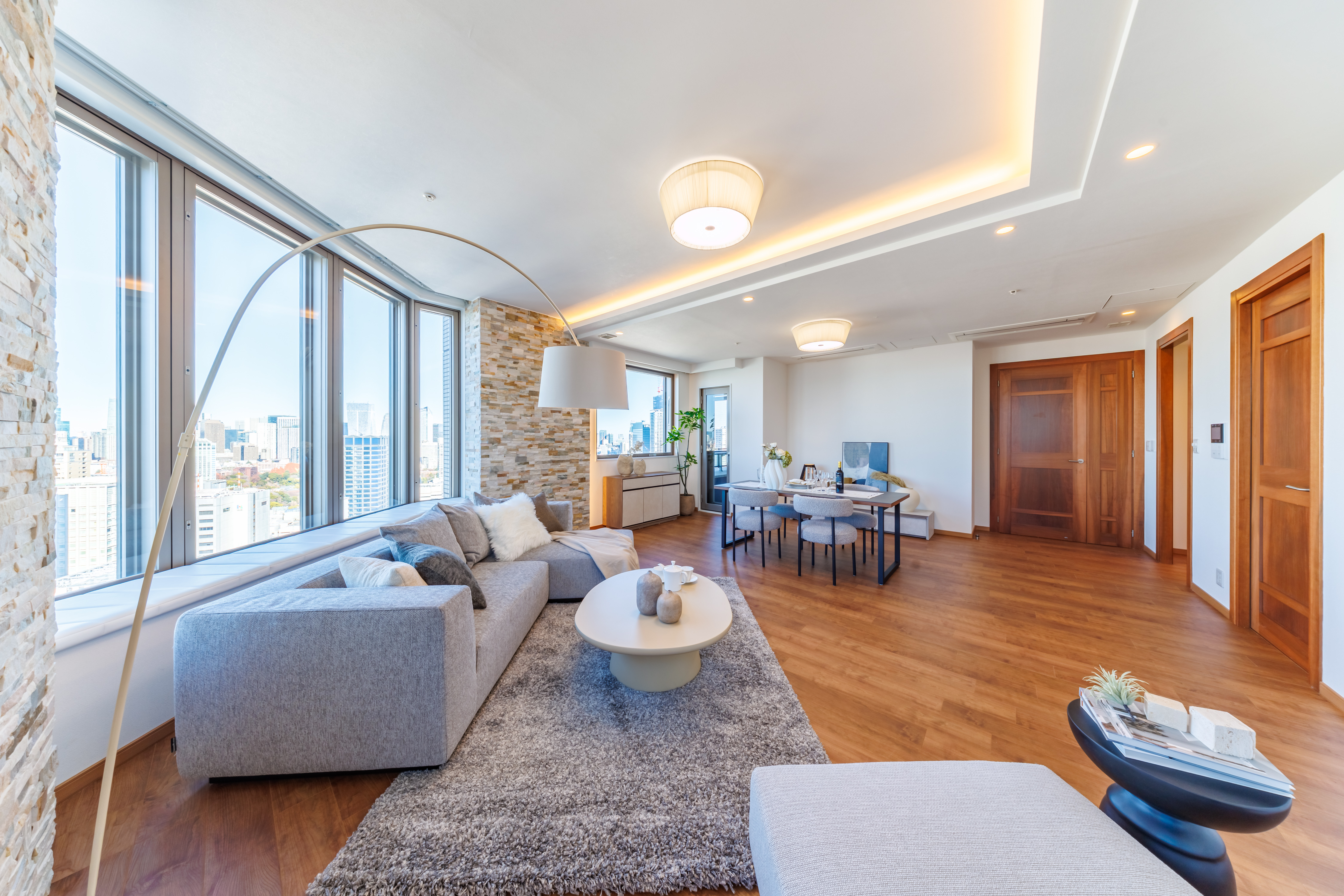 カテリーナ三田タワースイート